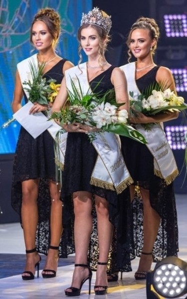 2020-ban a Magyarok Világszépe és a Miss Intercontinental Hungary győztese Tóth Boglárka, az I. Udvarhölgy Furár Dominika, a II. Udvarhölgy Frankó Melinda lett. 