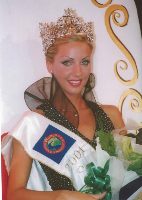 Kapócs Zsóka volt a Miss World Hungary 2001 ben